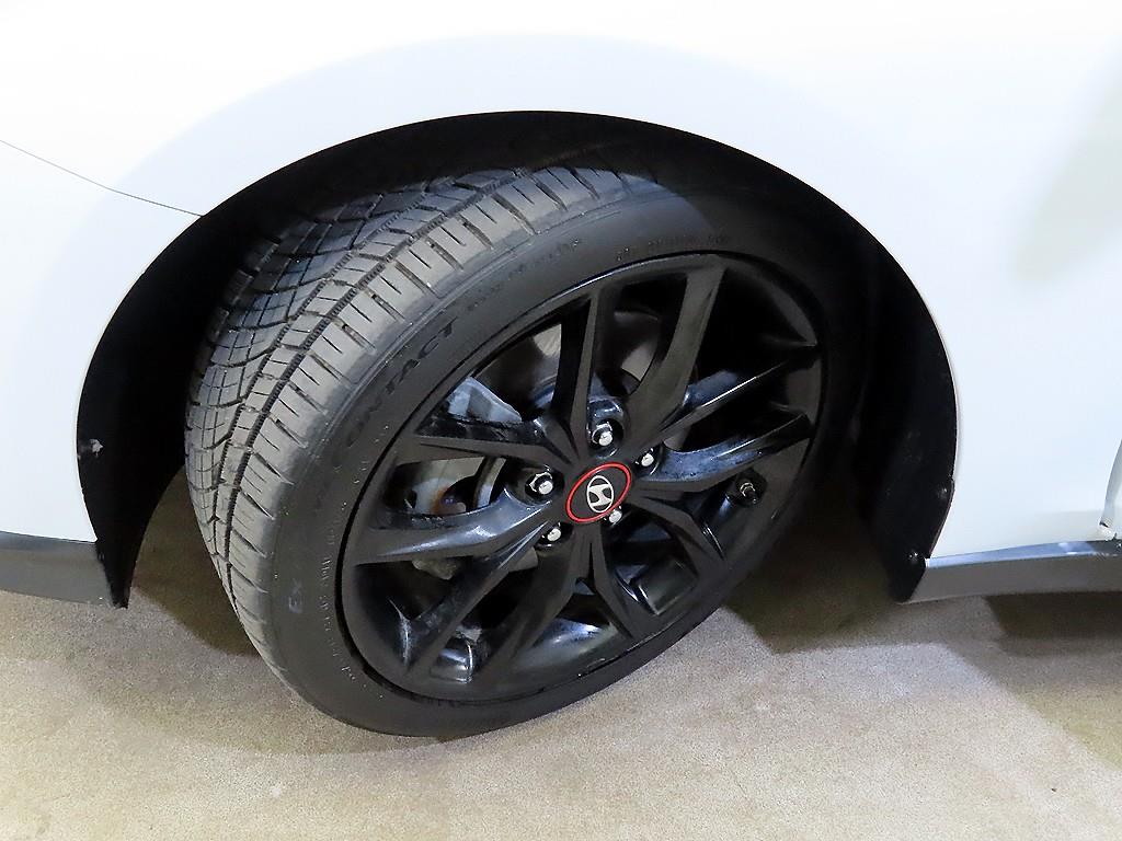 HYUNDAI Veloster 2018 Blanco - Importación desde Corea - HF Imports Iquique - Foto 20