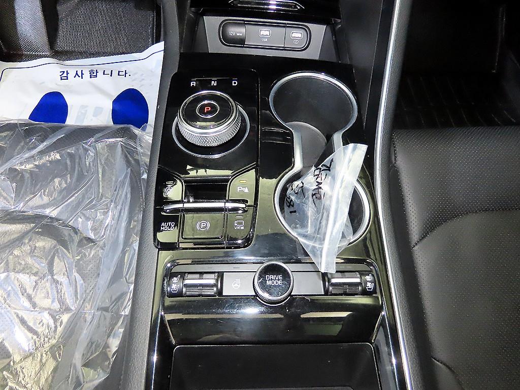 KIA K5 - Vista 12