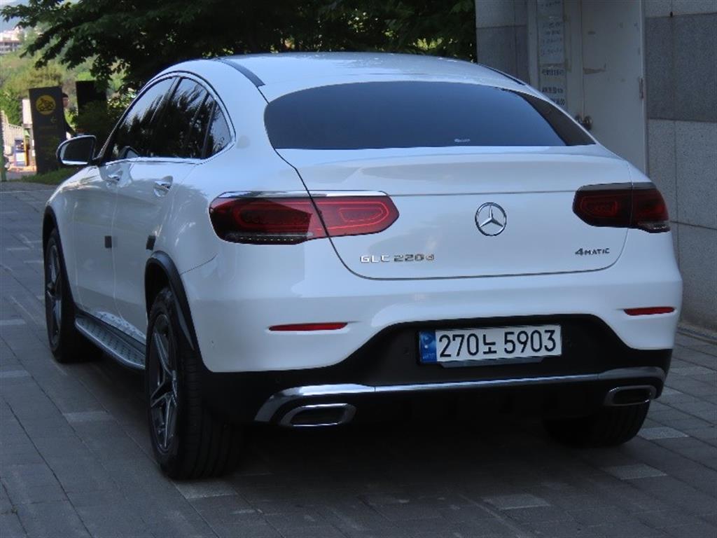 Mercedes Benz GLC Class - Vista 7