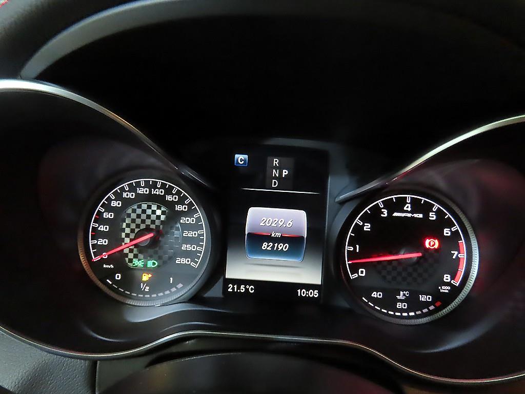 Mercedes Benz C Class - Vista 9