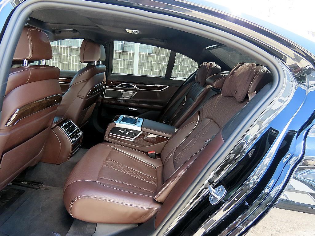 BMW 7 Series - Vista 6