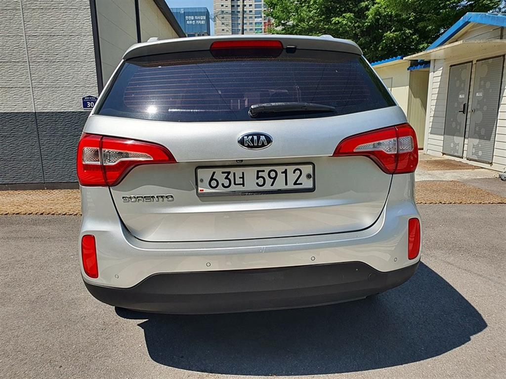KIA Sorento - Vista 5