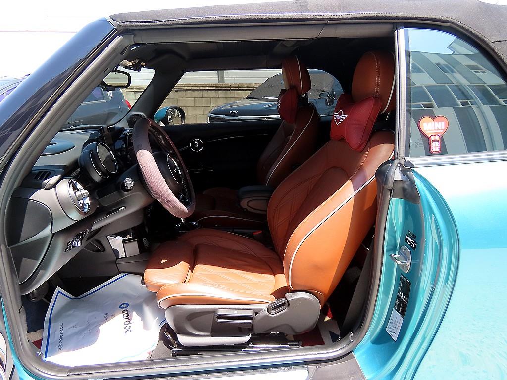 Mini Cooper Convertible - Vista 6