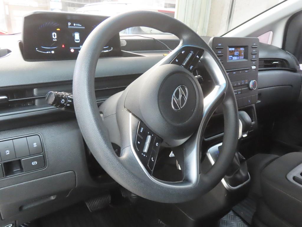 HYUNDAI Staria - Vista 12