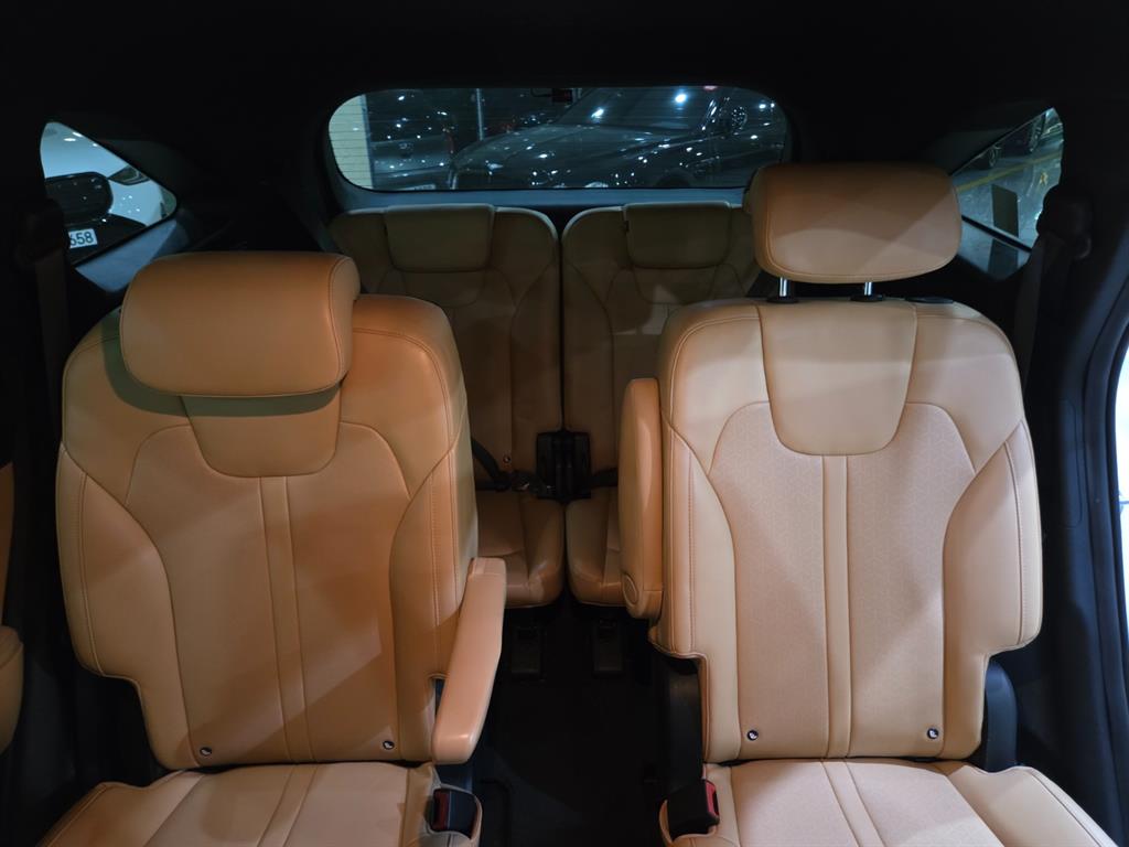 KIA Sorento - Vista 8
