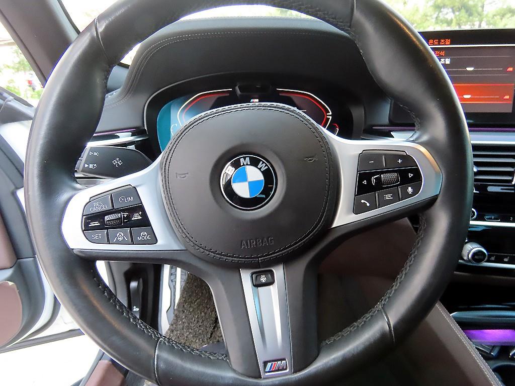 BMW 5 Series - Vista 8