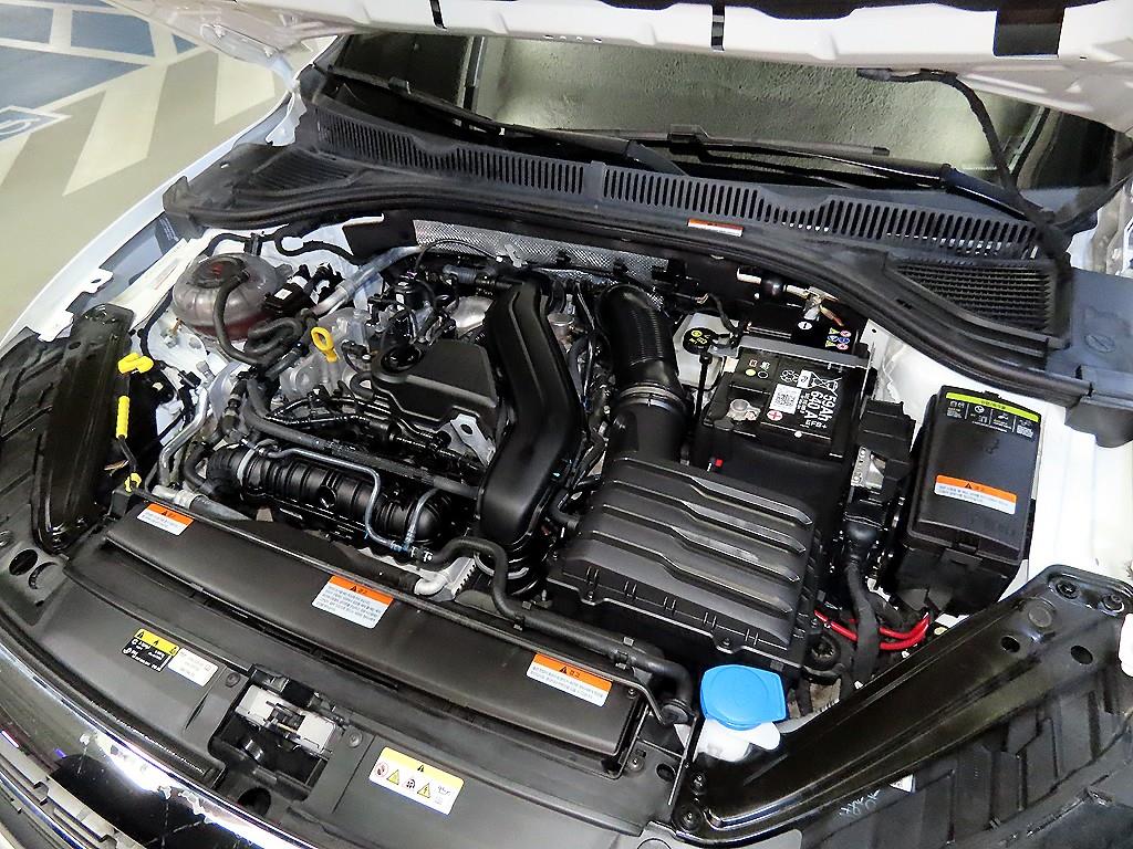 Volkswagen Jetta 2024 Blanco - Importación desde Corea - HF Imports Iquique - Foto 17