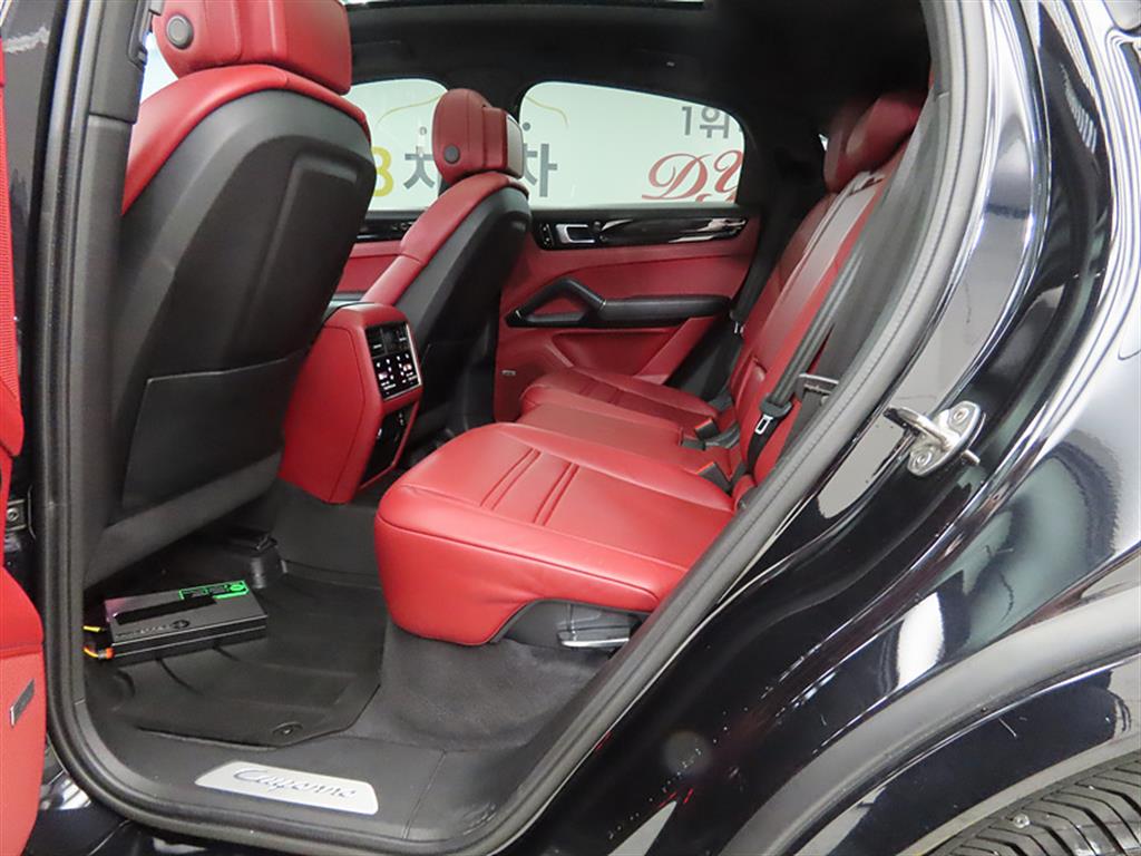 Porsche Cayenne - Vista 6