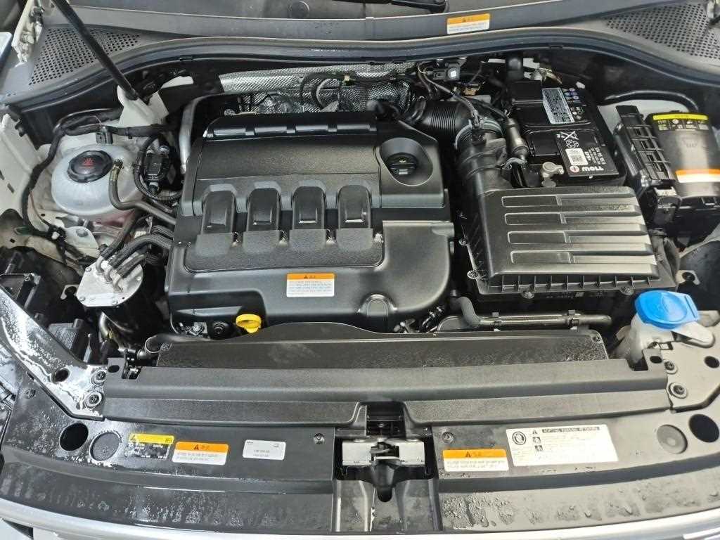 Volkswagen Tiguan - Vista 5