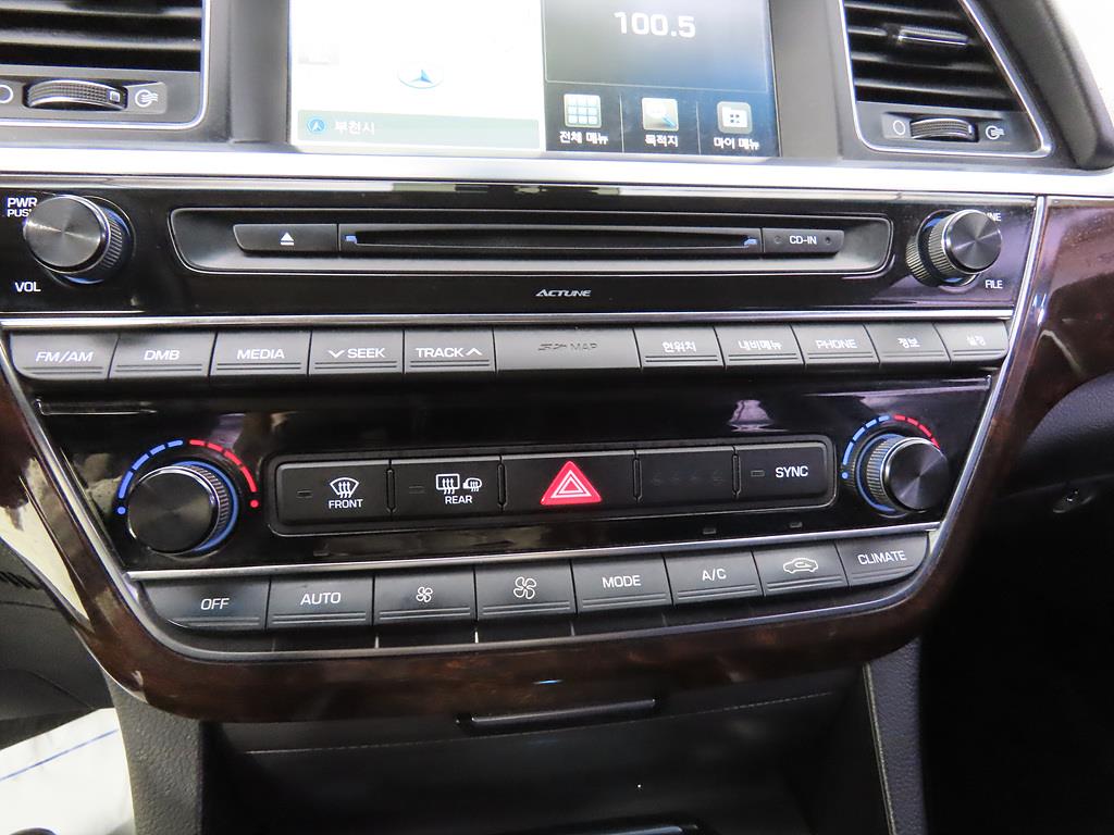HYUNDAI Aslan - Vista 11