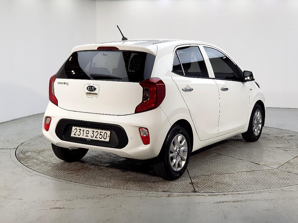 KIA Morning - Vista 4