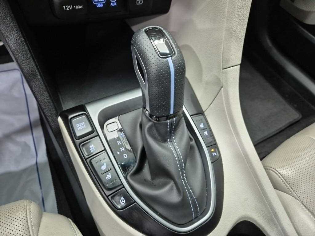 HYUNDAI Veloster - Vista 8