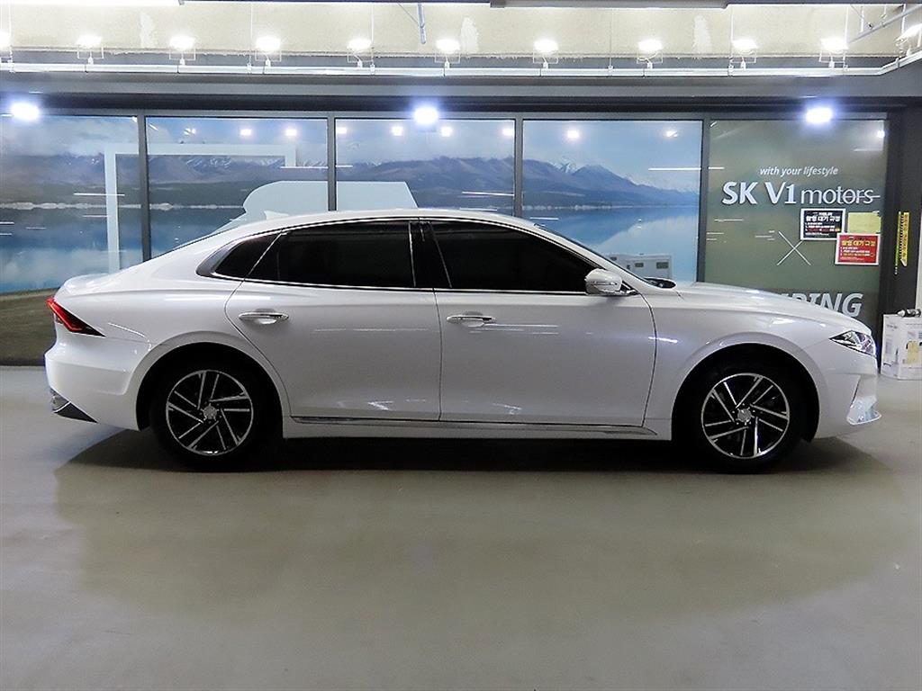HYUNDAI Grandeur - Vista 3