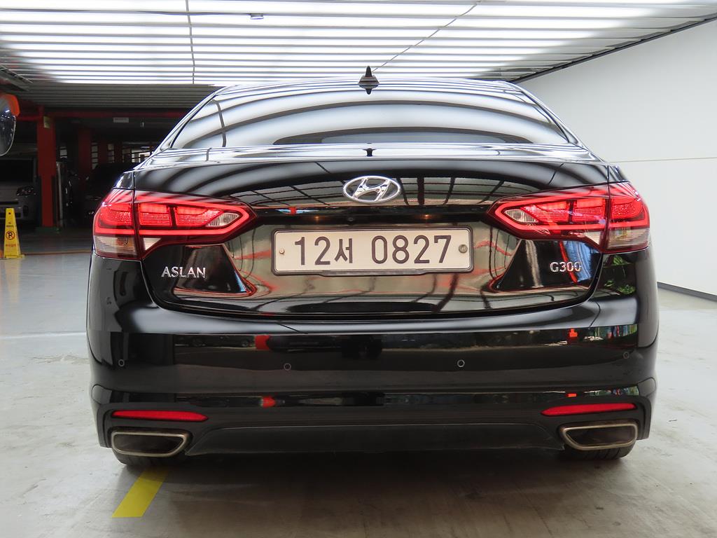 HYUNDAI Aslan - Vista 3