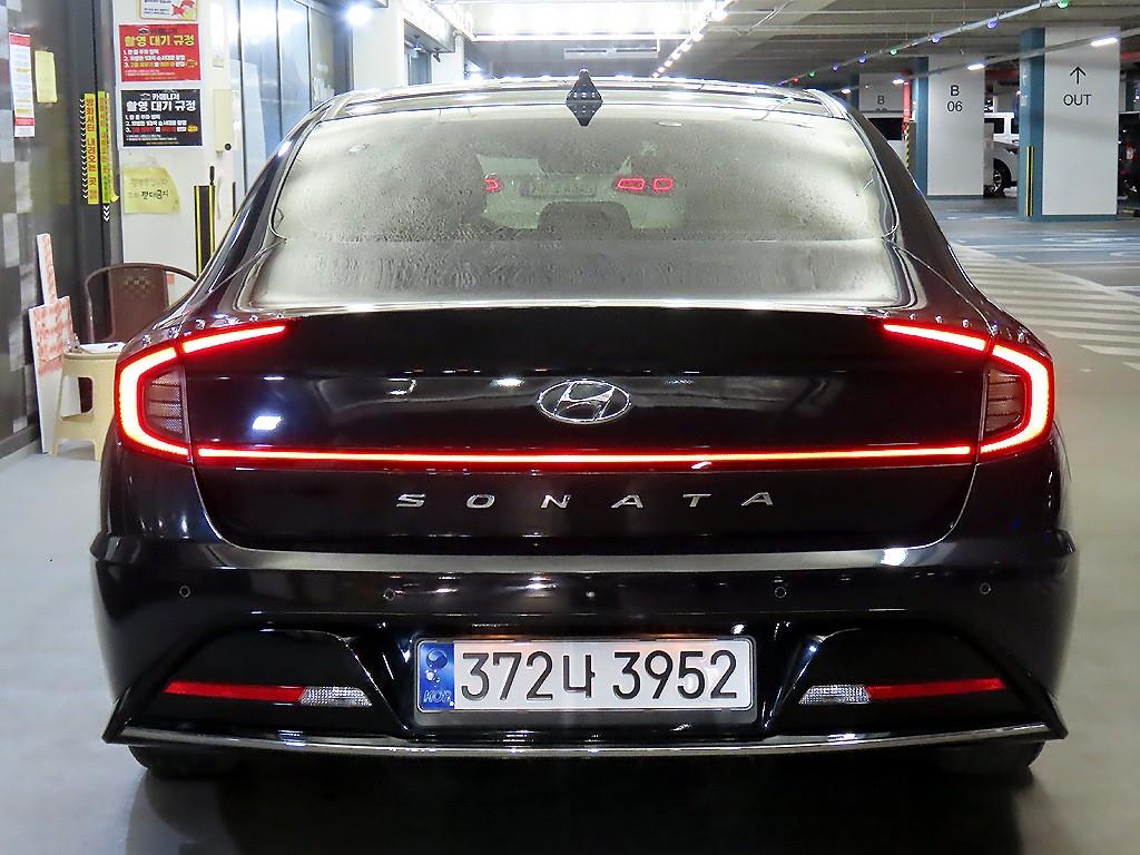 HYUNDAI Sonata - Vista 5