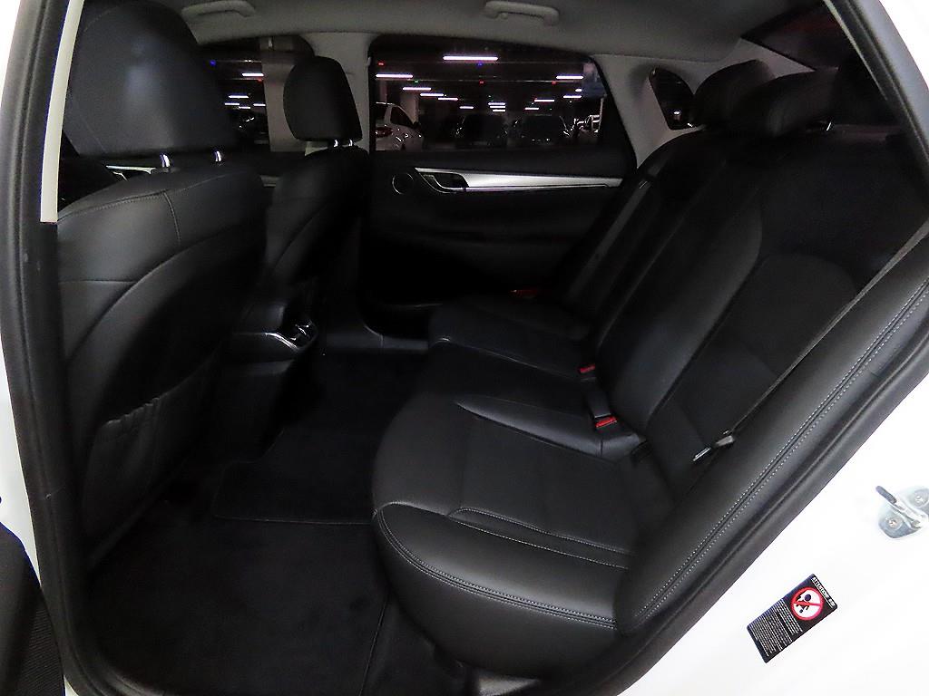 HYUNDAI Grandeur - Vista 7