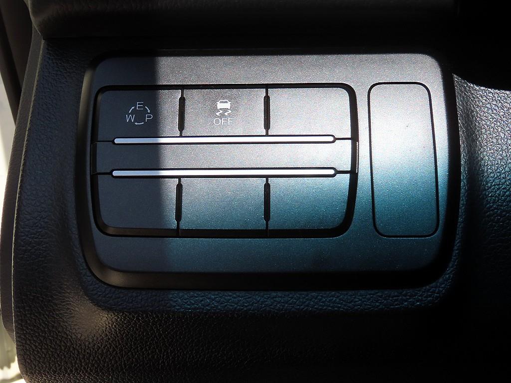 Ssangyong Tivoli - Vista 12