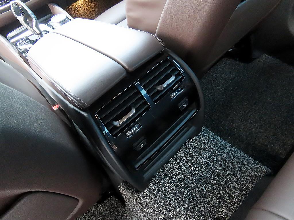 BMW 5 Series 2021 - Importación desde Corea - HF Imports Iquique - Foto 16