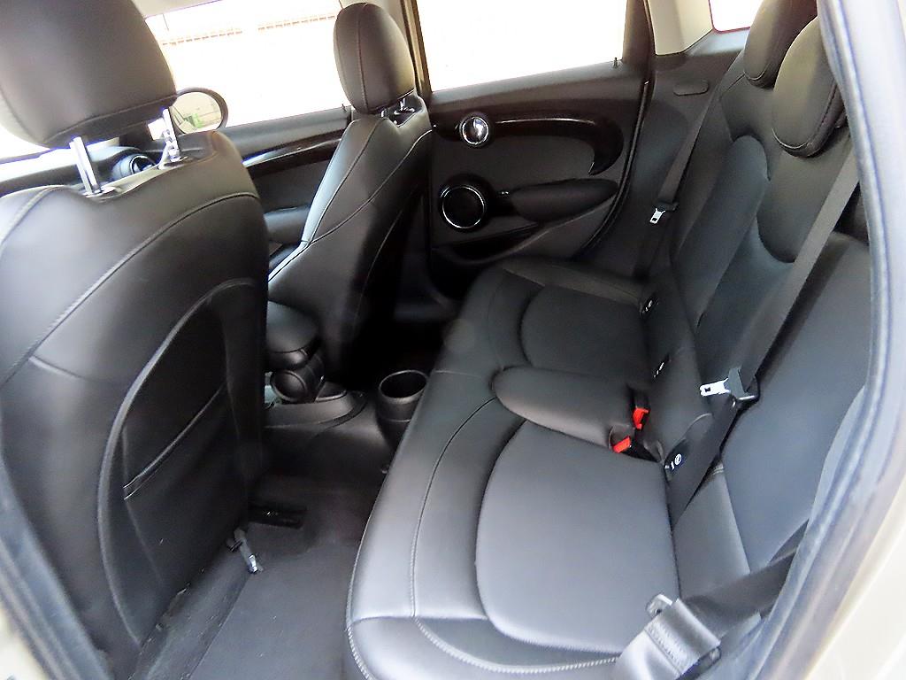 Mini Cooper - Vista 6