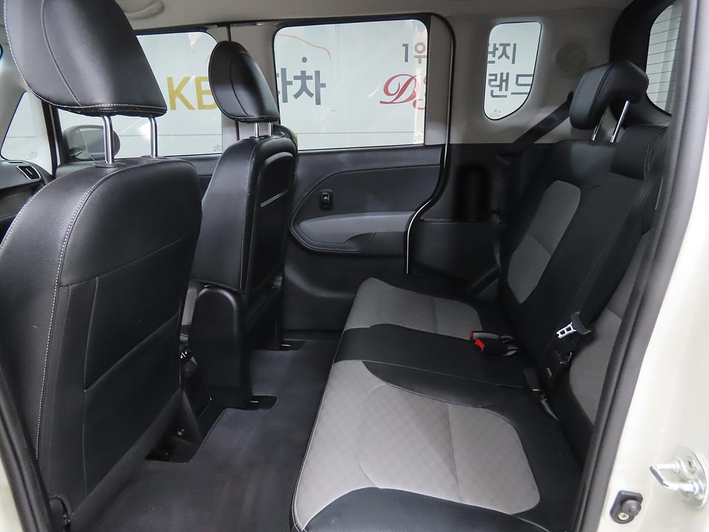 KIA Ray - Vista 7