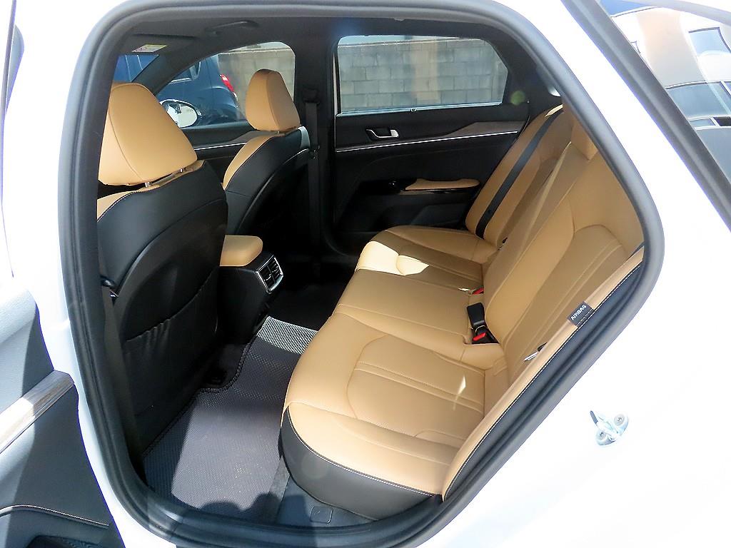 KIA K5 - Vista 6