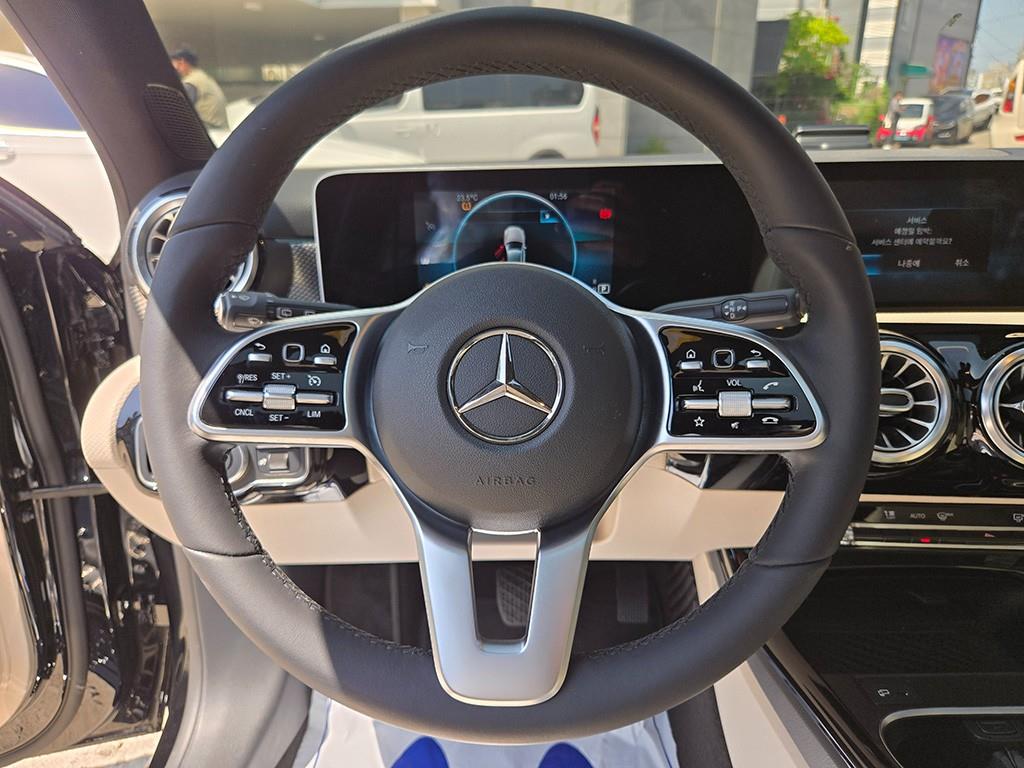 Mercedes Benz A Class - Vista 7