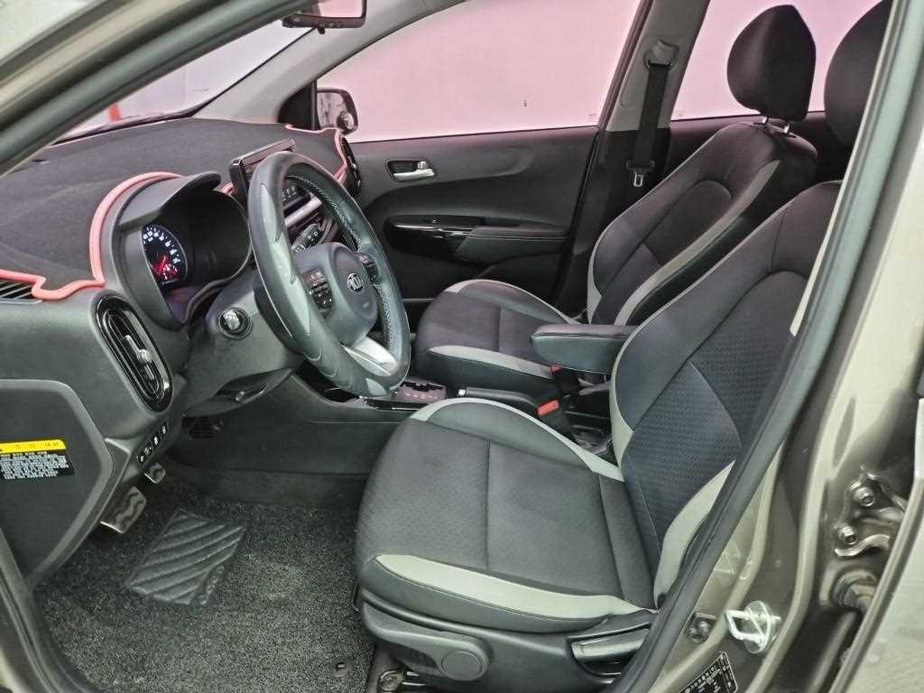 KIA Morning - Vista 11