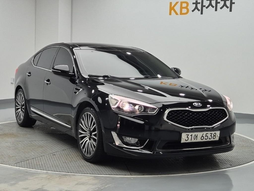 KIA K7 - Vista 4
