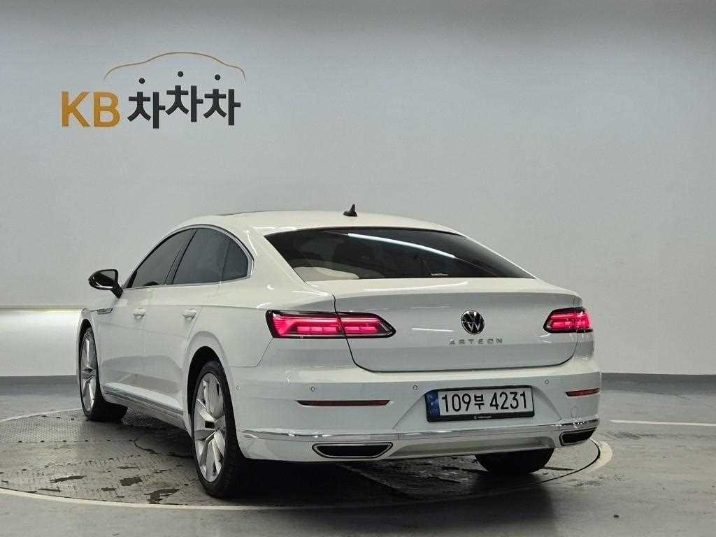Volkswagen Arteon - Vista 2