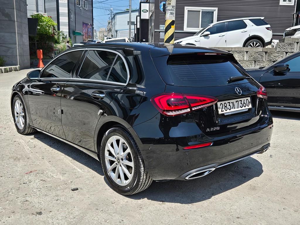 Mercedes Benz A Class - Vista 3
