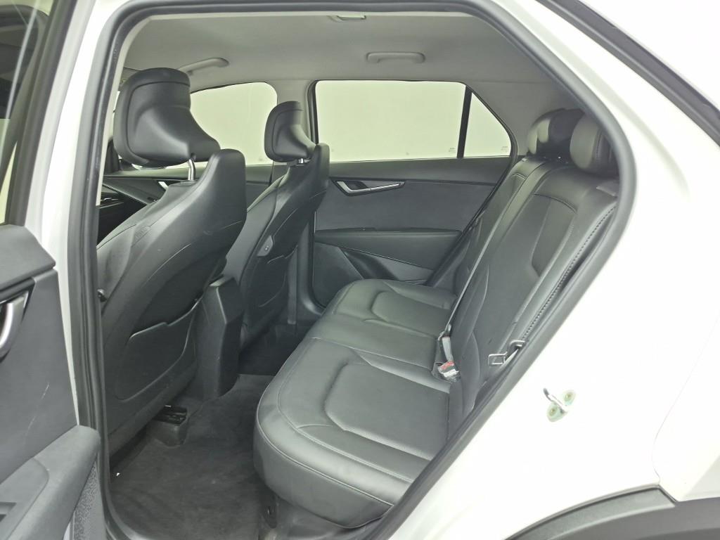 KIA Niro - Vista 12