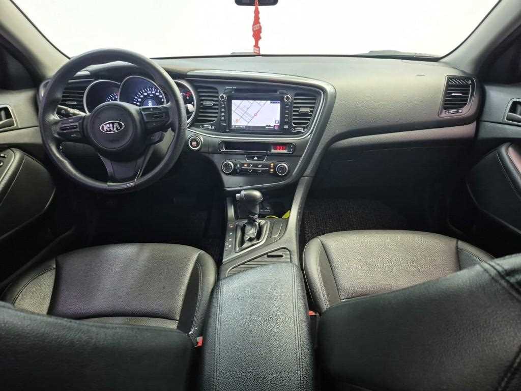 KIA K5 - Vista 7