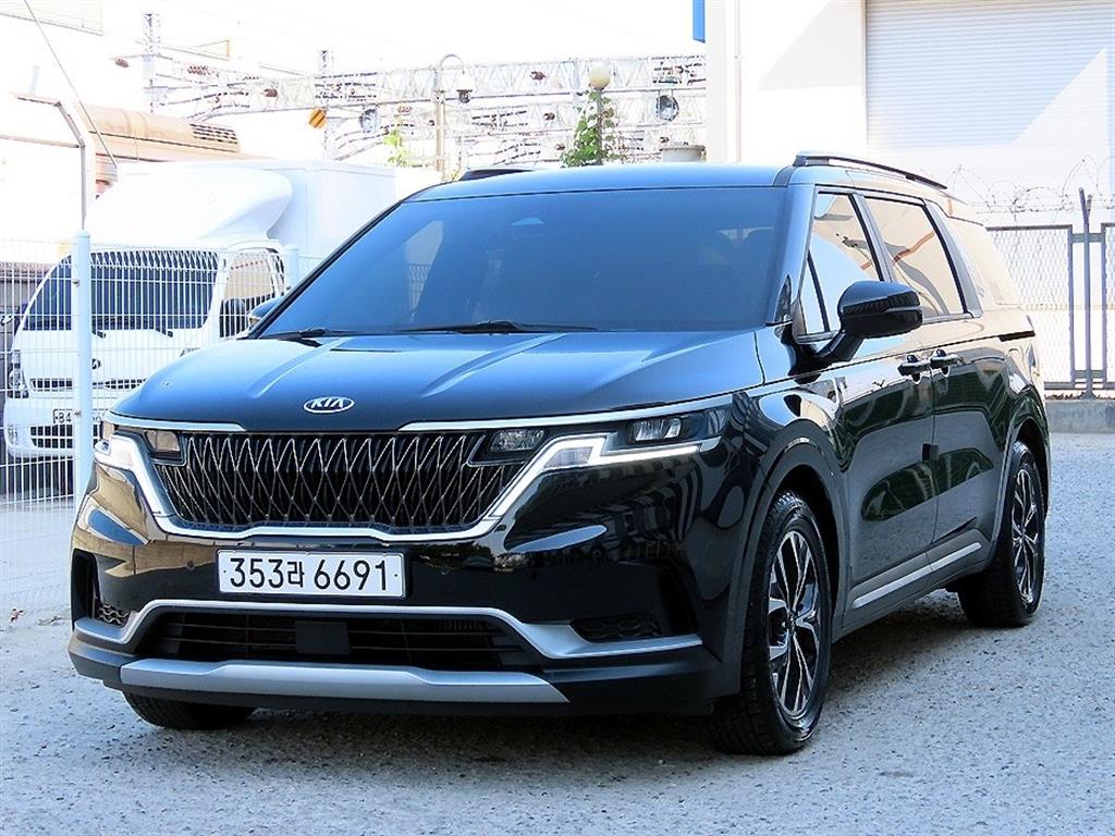 KIA Carnival - Vista 2