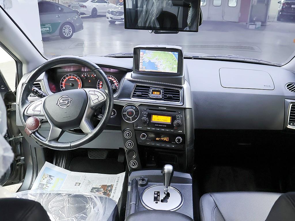 Ssangyong Korando - Vista 9