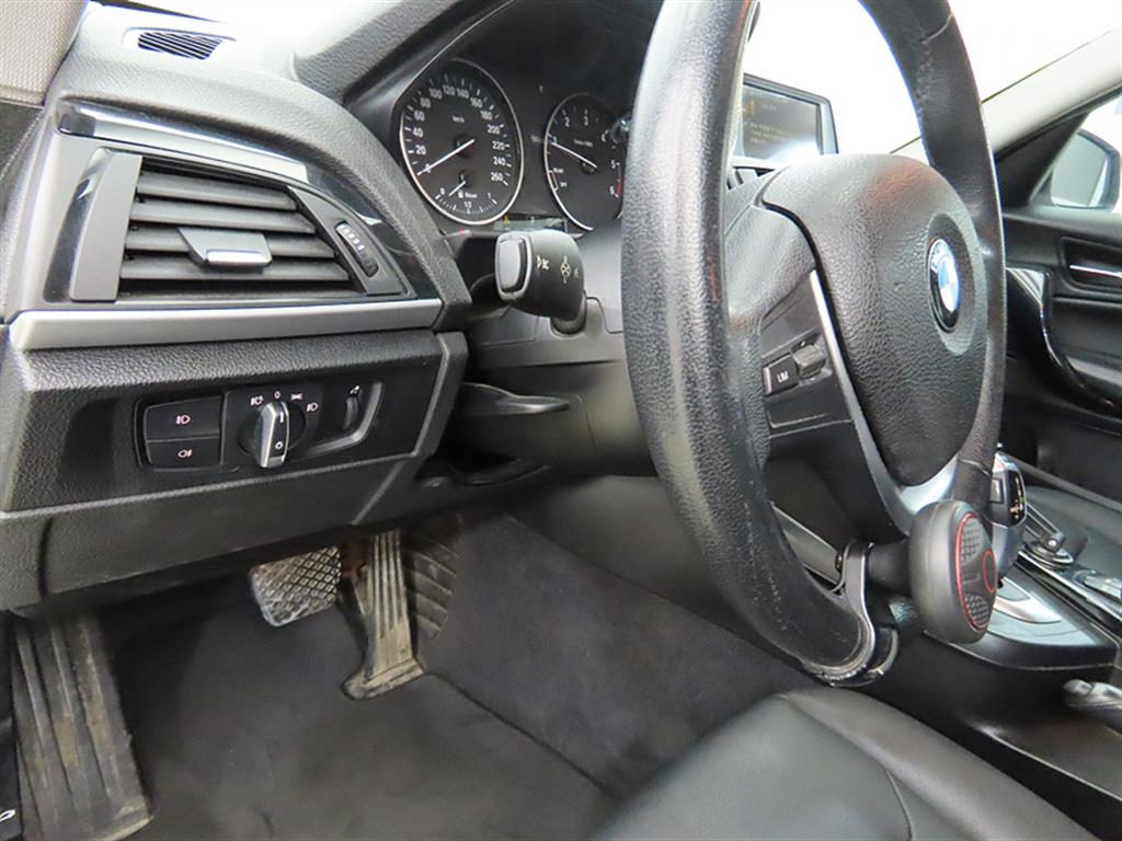 BMW 1 series 2014 Blanco - Importación desde Corea - HF Imports Iquique - Foto 13