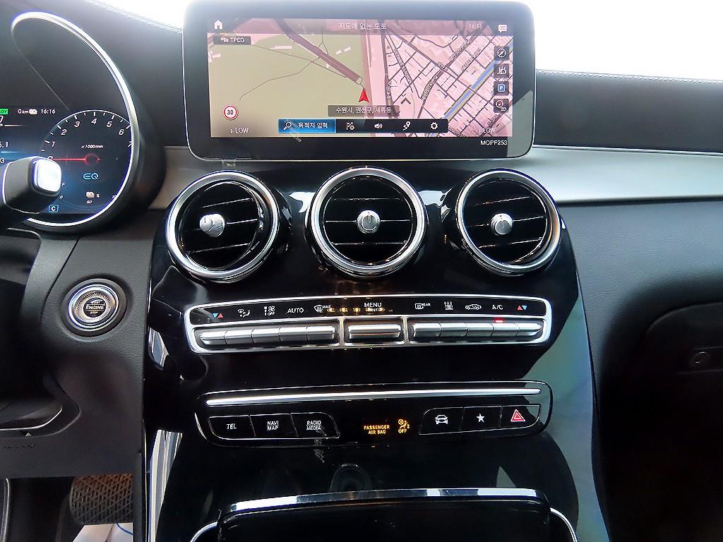 Mercedes Benz GLC Class 2021 Negro - Importación desde Corea - HF Imports Iquique - Foto 13