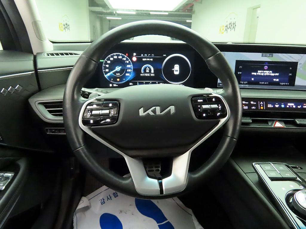 KIA K8 - Vista 6