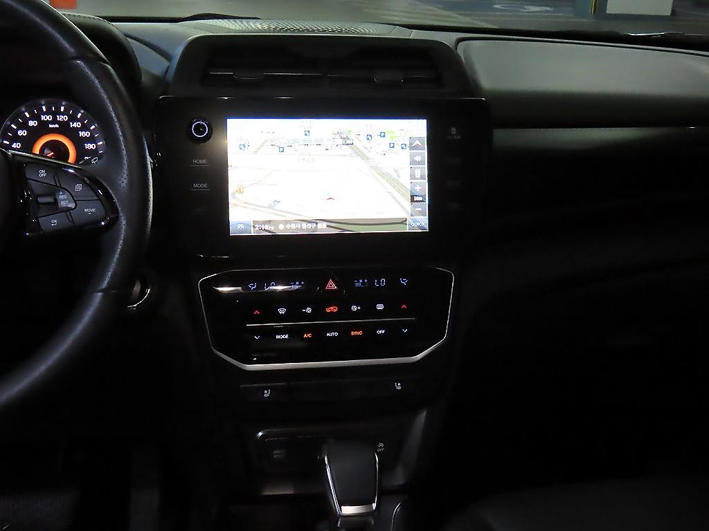 Ssangyong Tivoli - Vista 11
