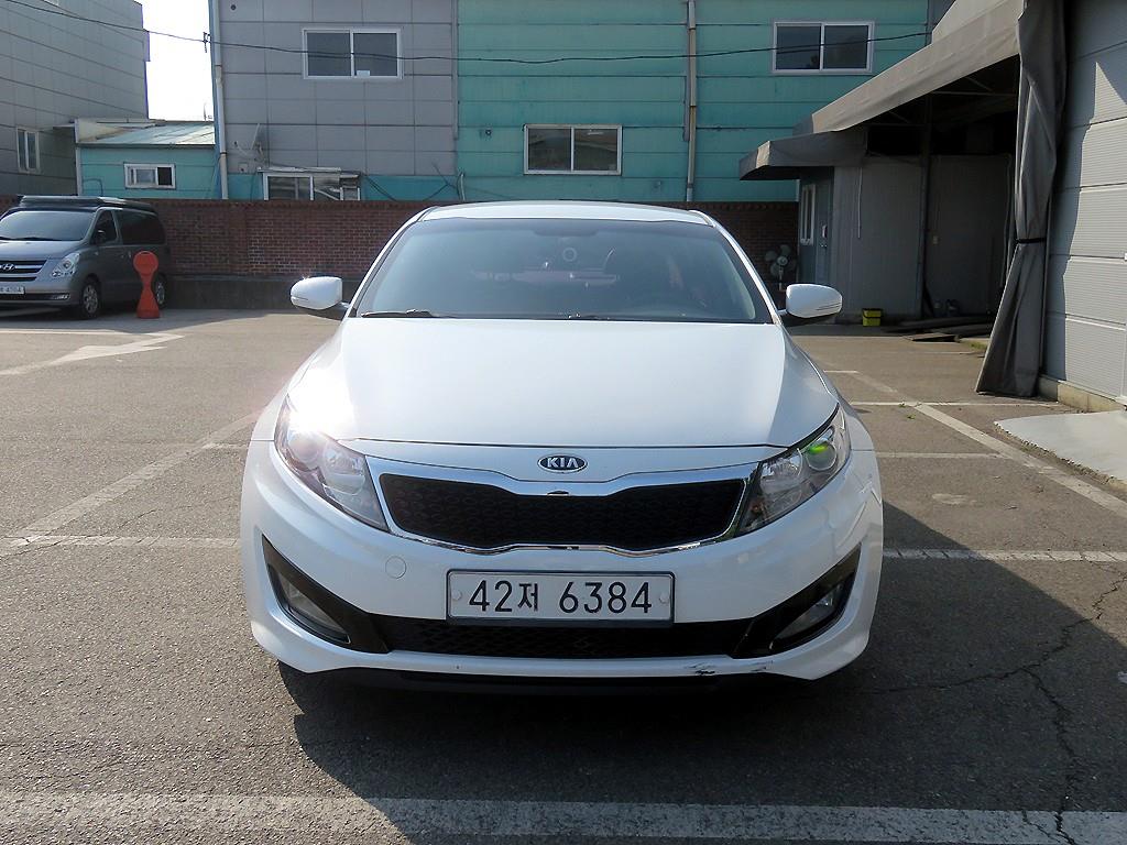 KIA K5 2012 Blanco - Importación desde Corea - HF Imports Iquique - Foto 1