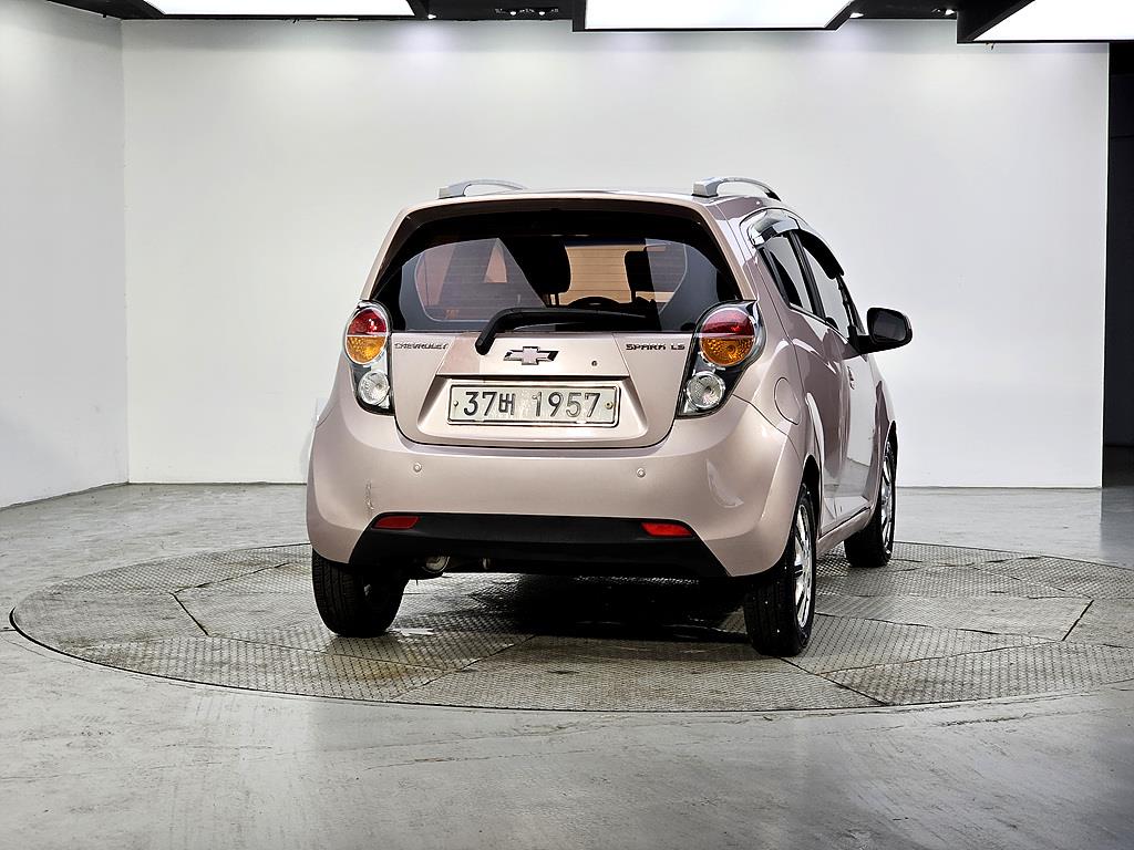 Chevrolet Spark - Vista 3