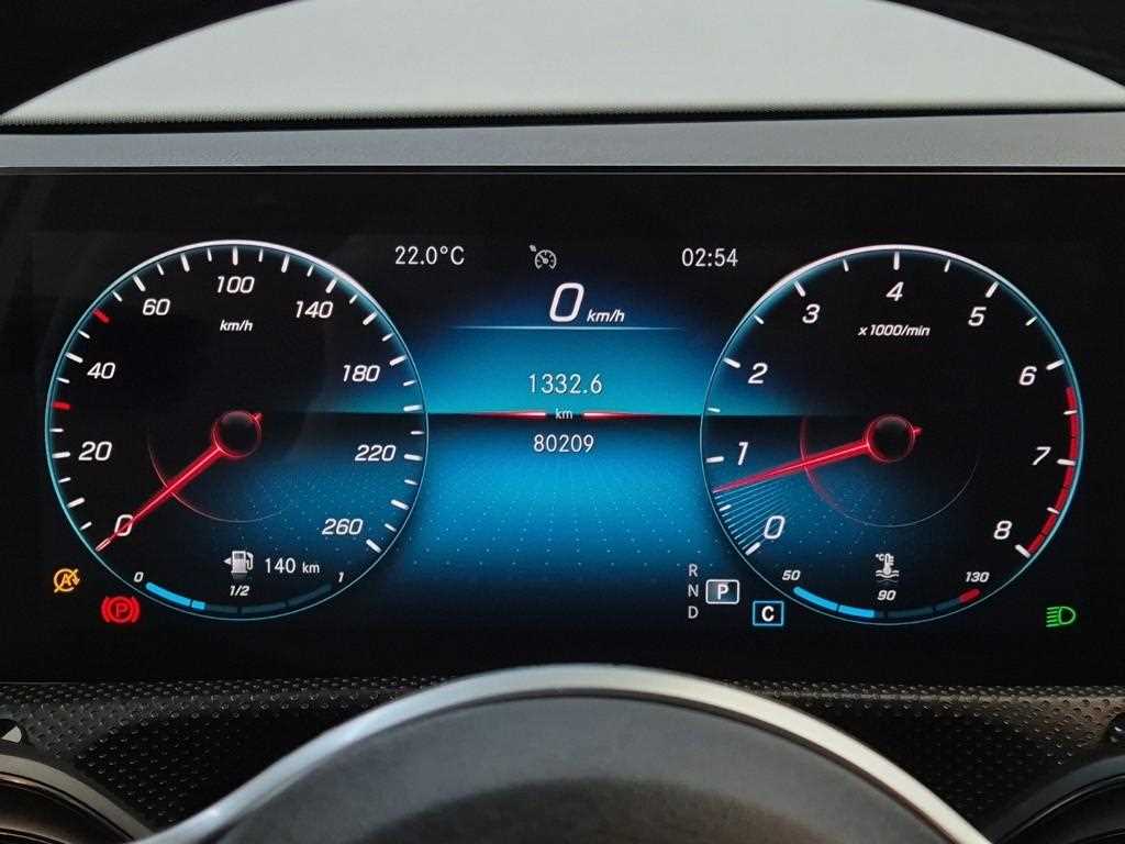 Mercedes Benz A Class - Vista 6