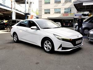 HYUNDAI Avante - Vista 4