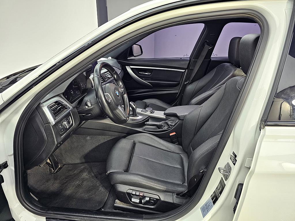 BMW 3 series - Vista 8