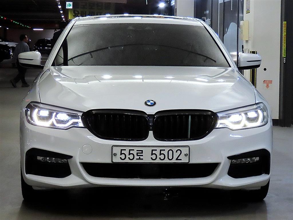 BMW 5 Series - Vista 2