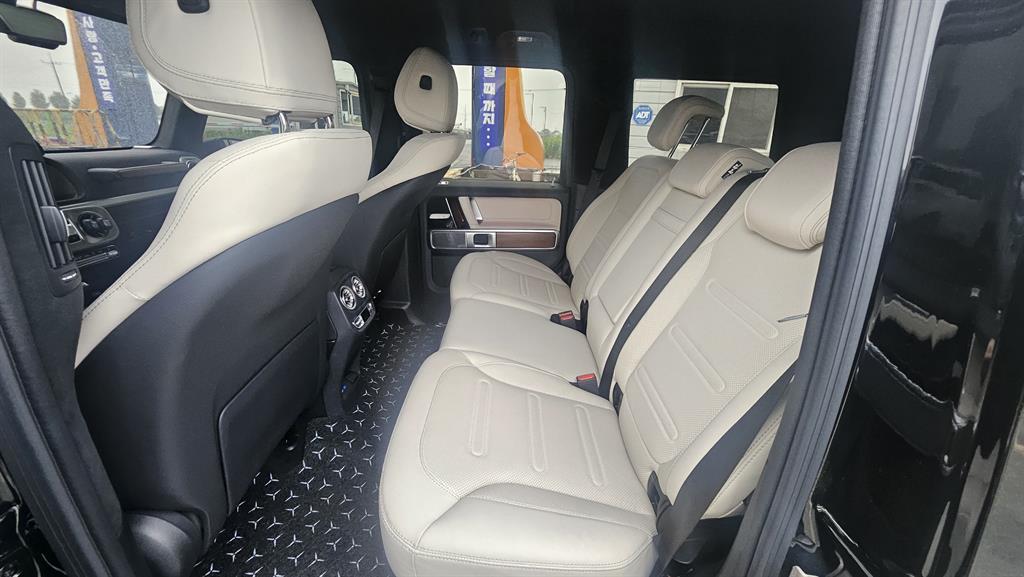 Mercedes Benz G Class (G Wagen) - Vista 8