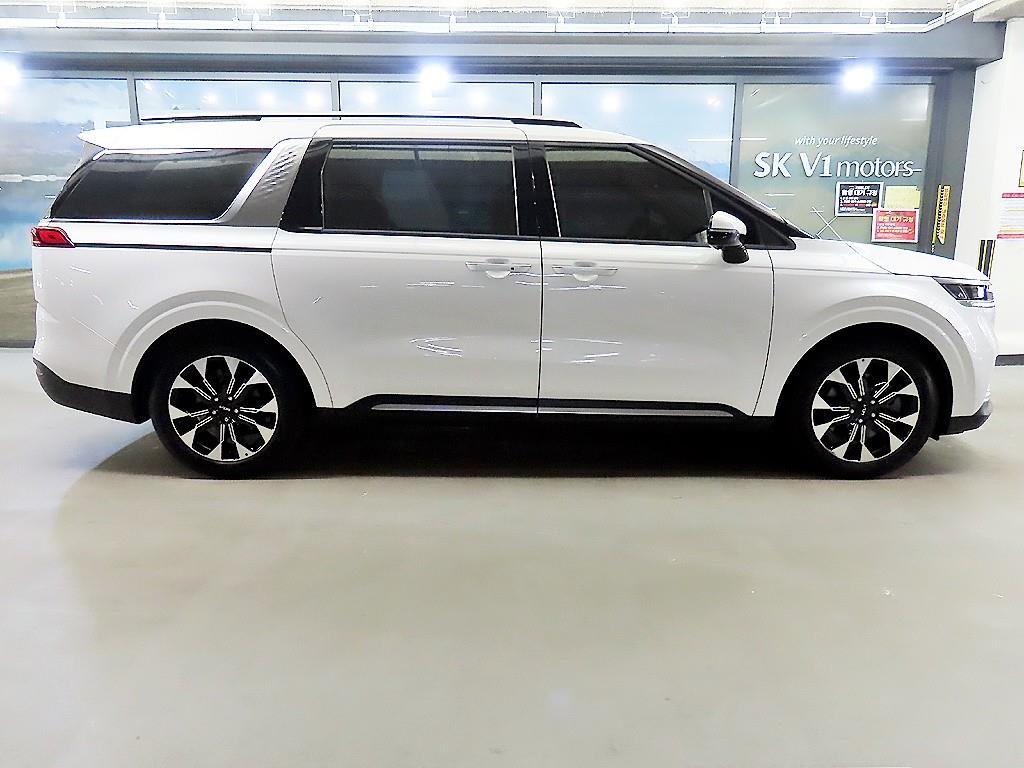 KIA Carnival - Vista 3