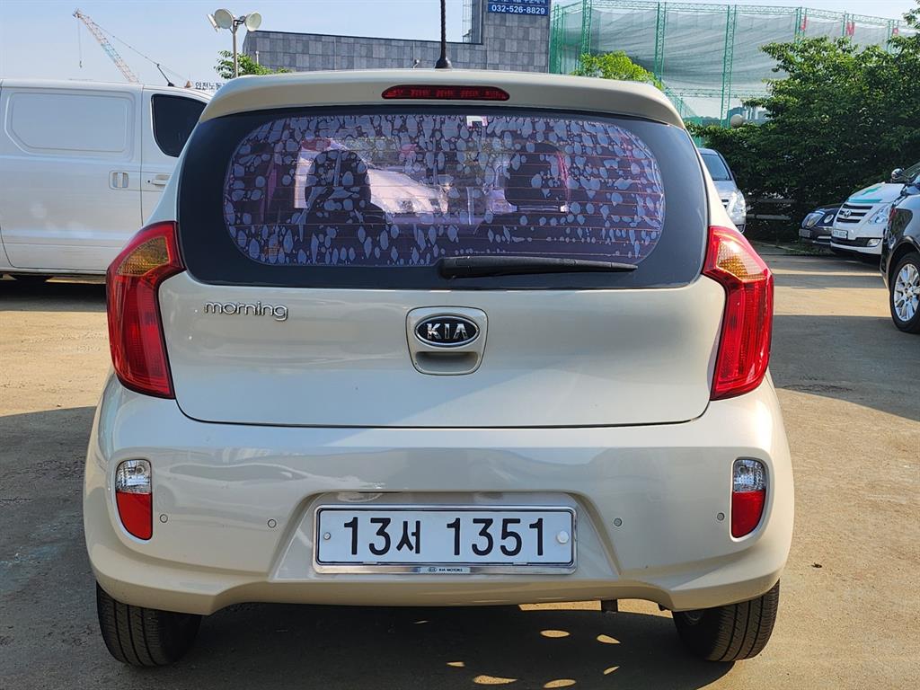 KIA Morning - Vista 3