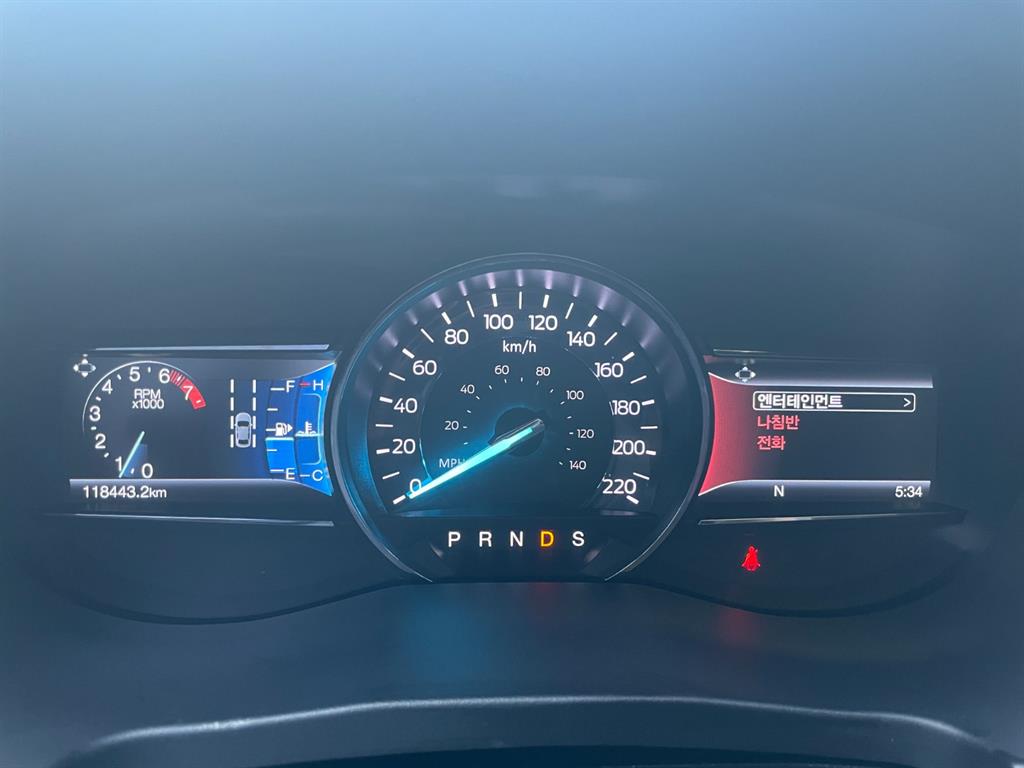 Ford Explorer - Vista 5