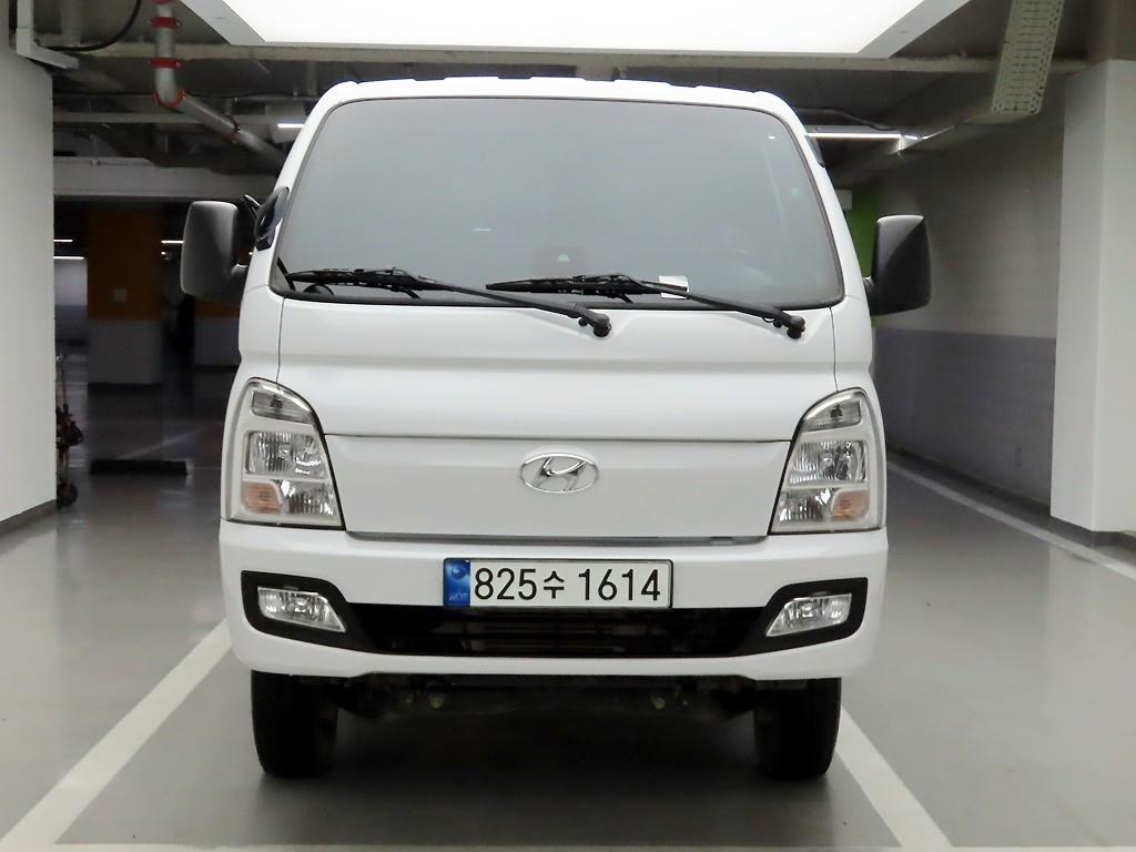Small Truck Cargo (small) 2023 Blanco - Importación desde Corea - HF Imports Iquique - Foto 1