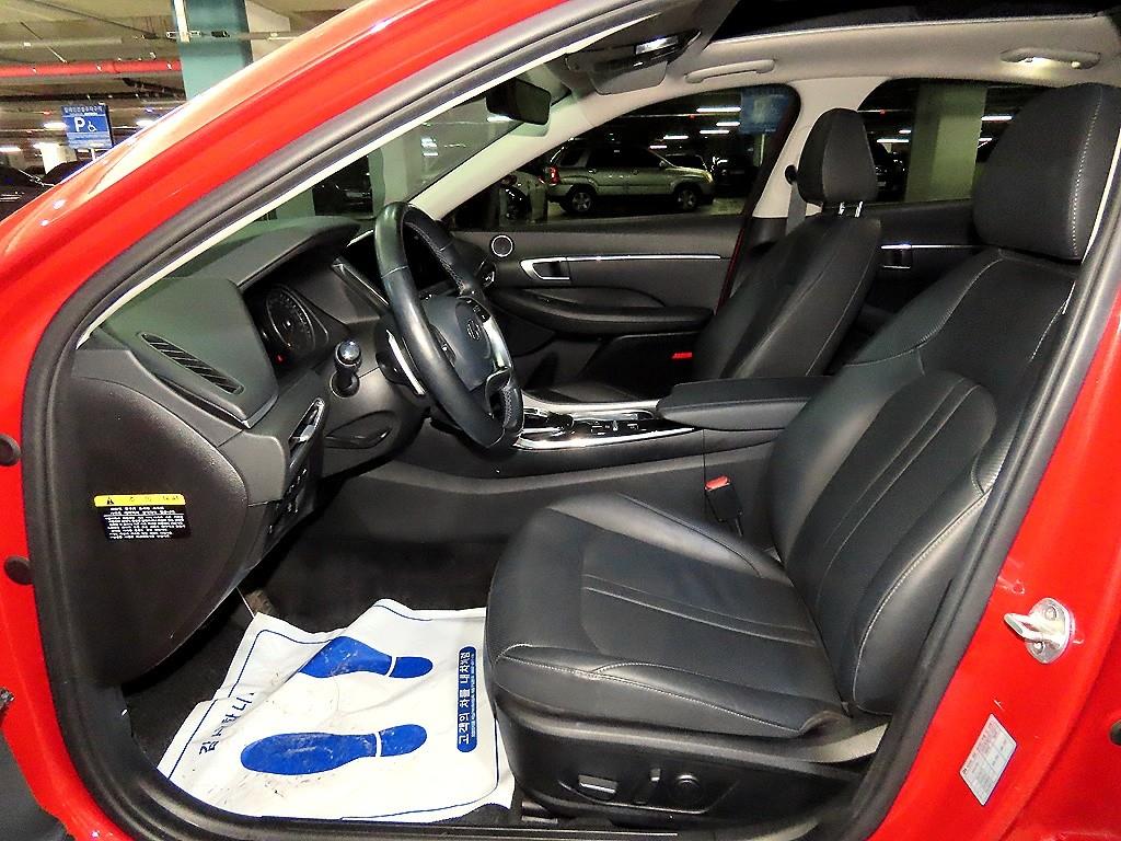 HYUNDAI Sonata - Vista 6